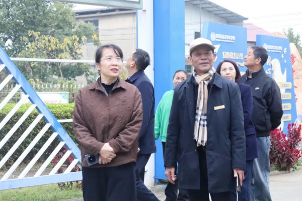 常德市人民政府副市長(zhǎng)袁世平一行赴常德新德才職業(yè)學(xué)校調(diào)研民辦職業(yè)教育高質(zhì)量發(fā)展工作