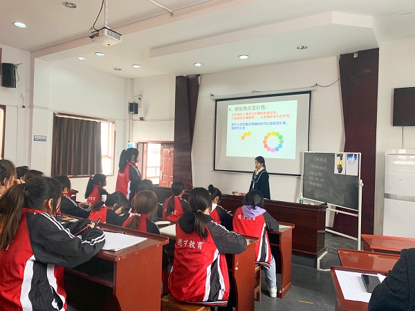 常德德才科技職業(yè)學(xué)校,常德招生就業(yè),電子商務(wù)專業(yè)學(xué)校,專業(yè)學(xué)校報考哪里好