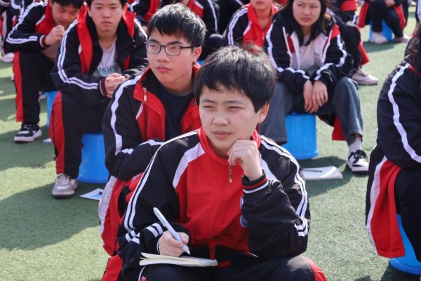 常德新德才職業(yè)學(xué)校,常德新德才,常德招生就業(yè),電子商務(wù)專(zhuān)業(yè)學(xué)校,專(zhuān)業(yè)學(xué)校報(bào)考哪里好