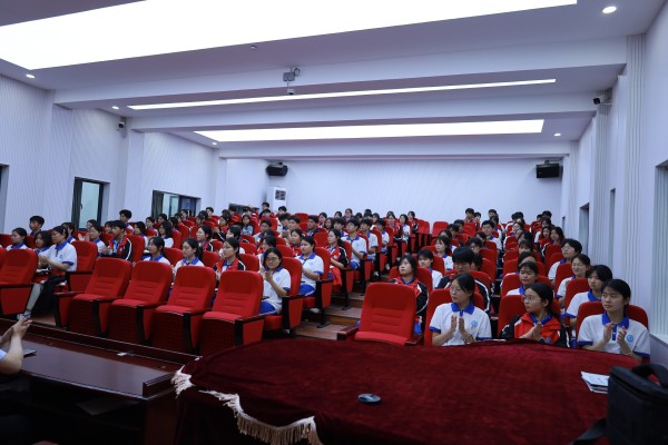 常德新德才職業(yè)學(xué)校,常德新德才,常德招生就業(yè),電子商務(wù)專業(yè)學(xué)校,專業(yè)學(xué)校報(bào)考哪里好