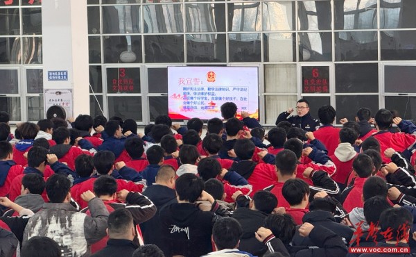 常德新德才職業(yè)學(xué)校,常德新德才,常德招生就業(yè),電子商務(wù)專(zhuān)業(yè)學(xué)校,專(zhuān)業(yè)學(xué)校報(bào)考哪里好